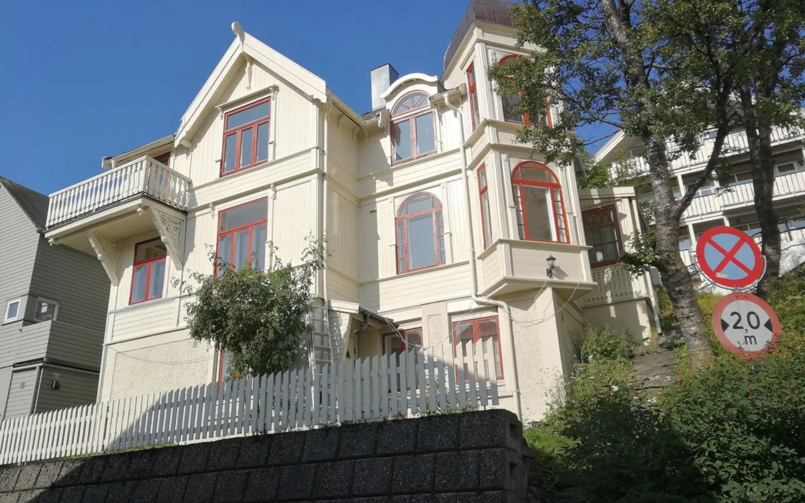 Villa på Mellomvegen
